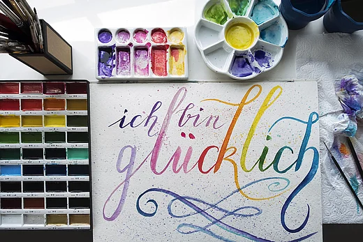 Titelbild für die Veranstaltung Sommerwerkstatt Kalligaphie und Buchmalerei